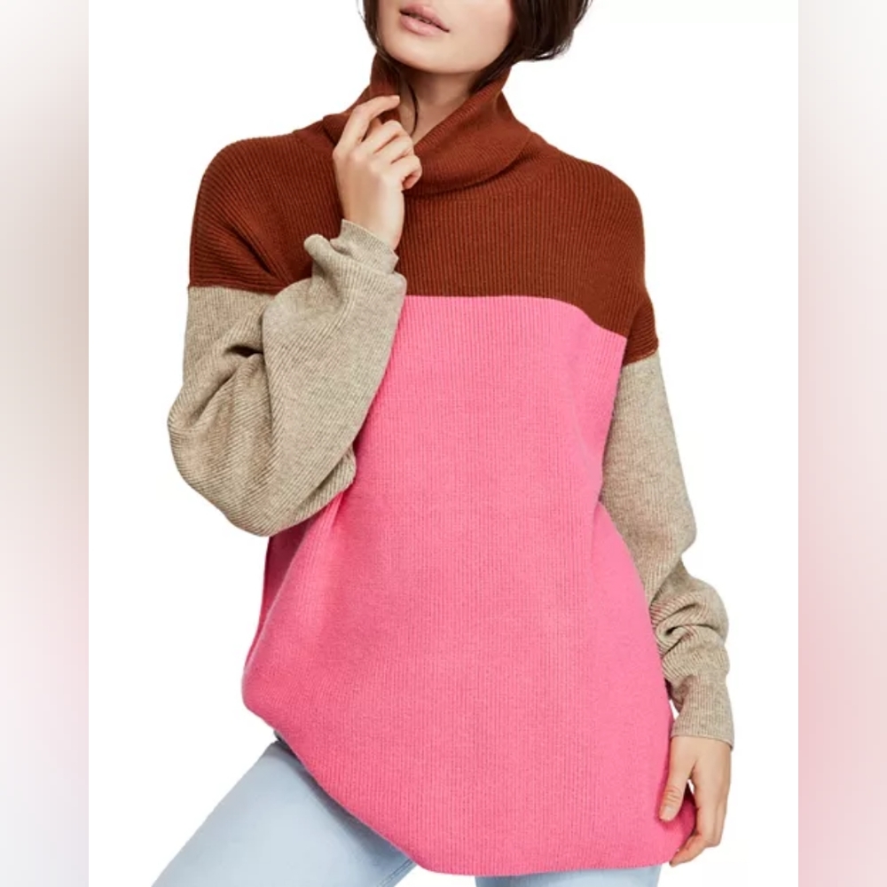 Free People  Oversized Turtleneck Sweater Medium